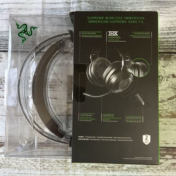 Razor Nari Essential Wireless Gaming Headset / Microphone not Included - Picture 6 of 9